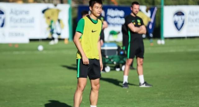 队后踢苏超, 李源一还活, 全部心思放