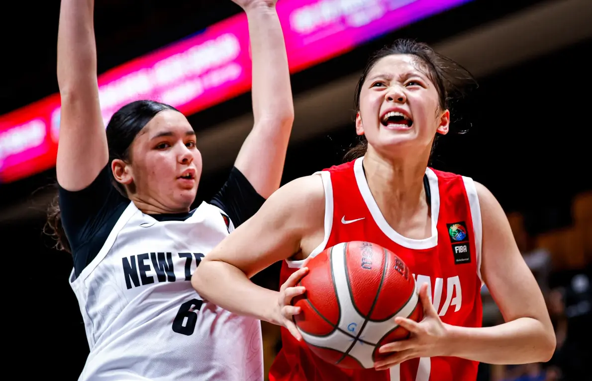 中国女篮获, 遇苦主, 一的情况下